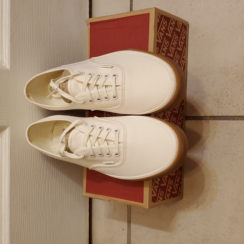 Van's Authentic